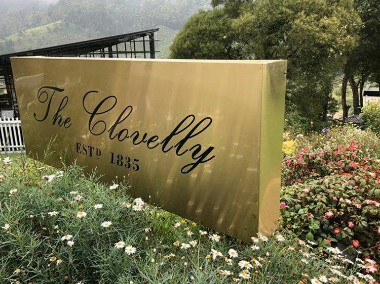 The Clovelly Bungalow Нувара Елия Екстериор снимка