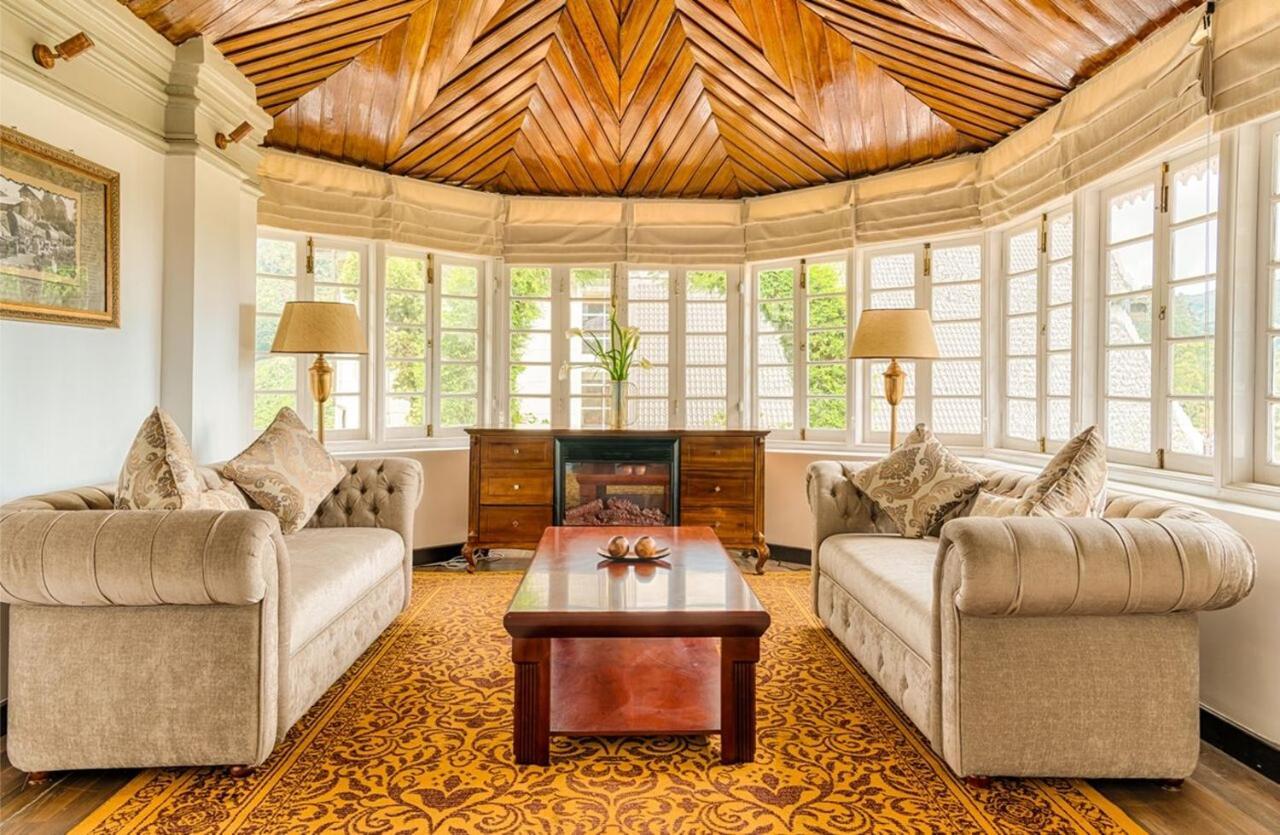 The Clovelly Bungalow Нувара Елия Екстериор снимка